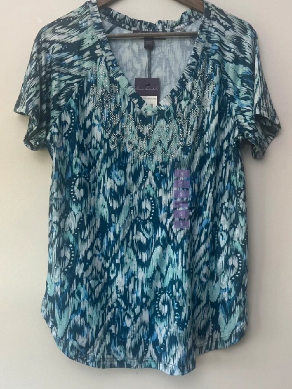 Gloria Vanderbilt Women’s Small Blue Green Embellished V-Neck Top NWT